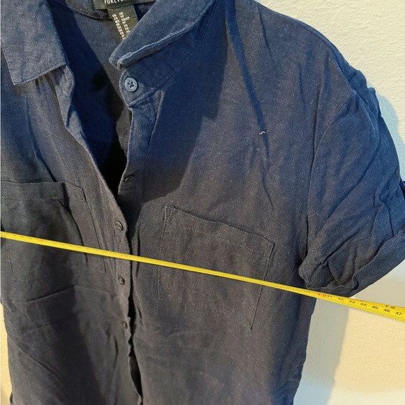 Tops - Picture 2 of 3